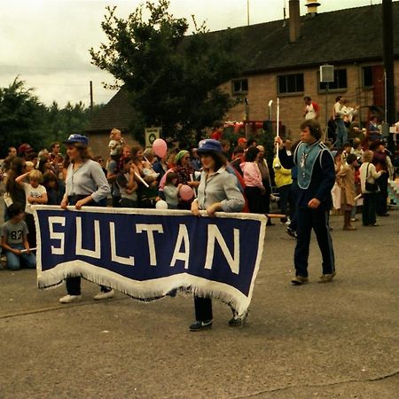 Dutch Cup Motel Sultan Kültér fotó