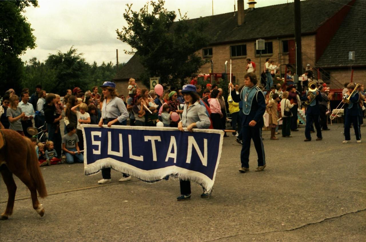 Dutch Cup Motel Sultan Kültér fotó